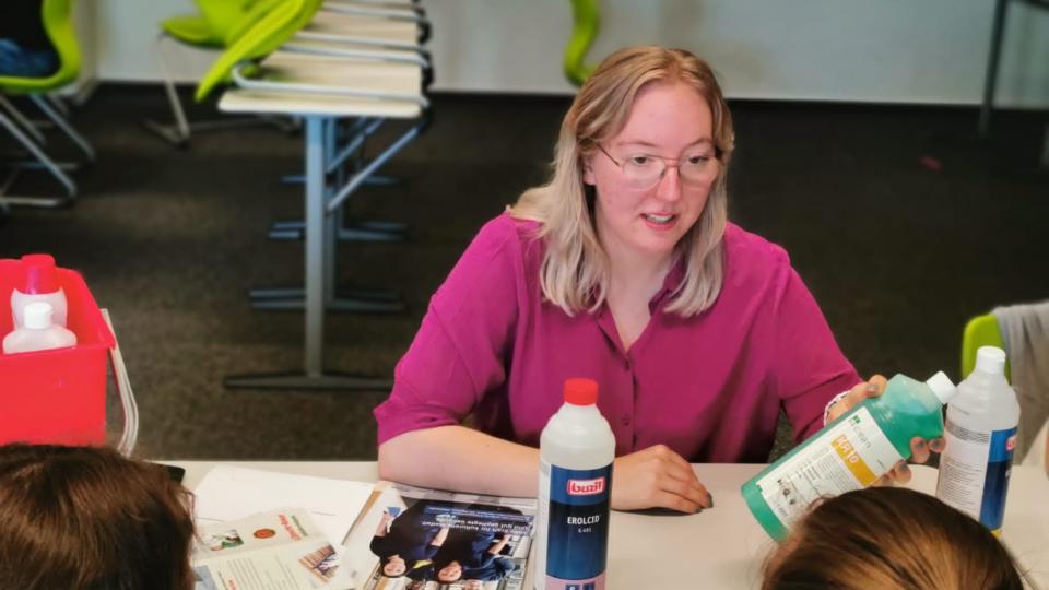 Azubibotschafterin in Kleingruppe